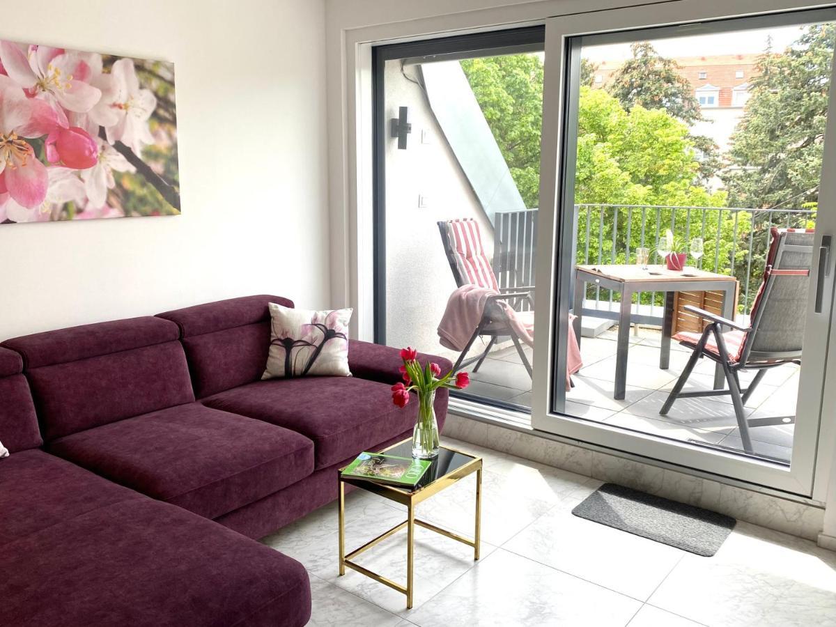Lilie Appartement In Heviz Mit Tiefgarage, New And Modern מראה חיצוני תמונה