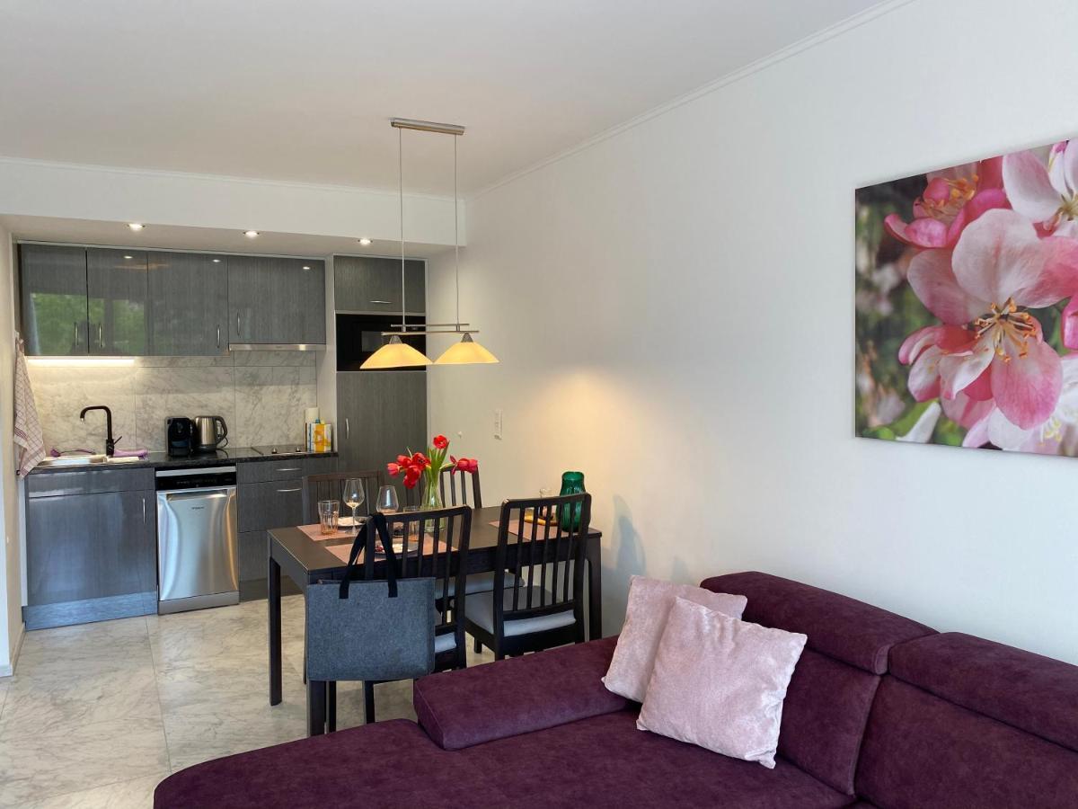 Lilie Appartement In Heviz Mit Tiefgarage, New And Modern מראה חיצוני תמונה